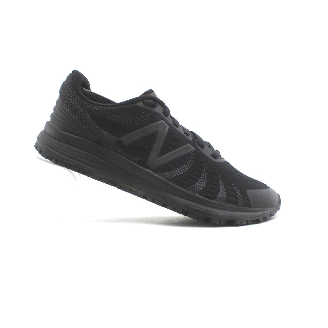 NEW BALANCE RUSH V3