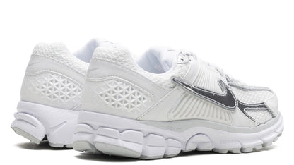 Nike Zoom Vomero 5 Chrome Toe (Women's)