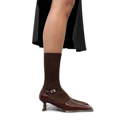 Miista Vern Courts (Brown)