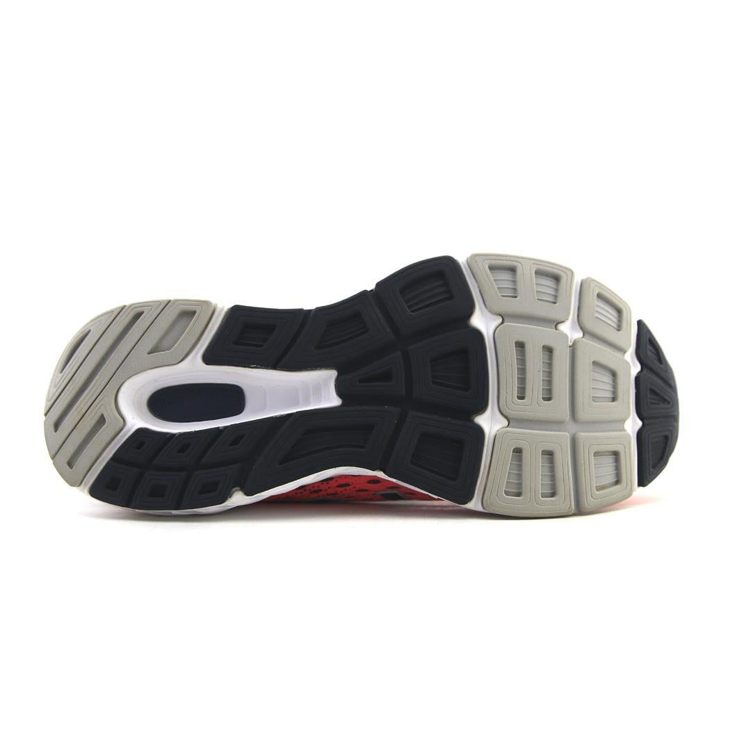 NEW BALANCE 680V6