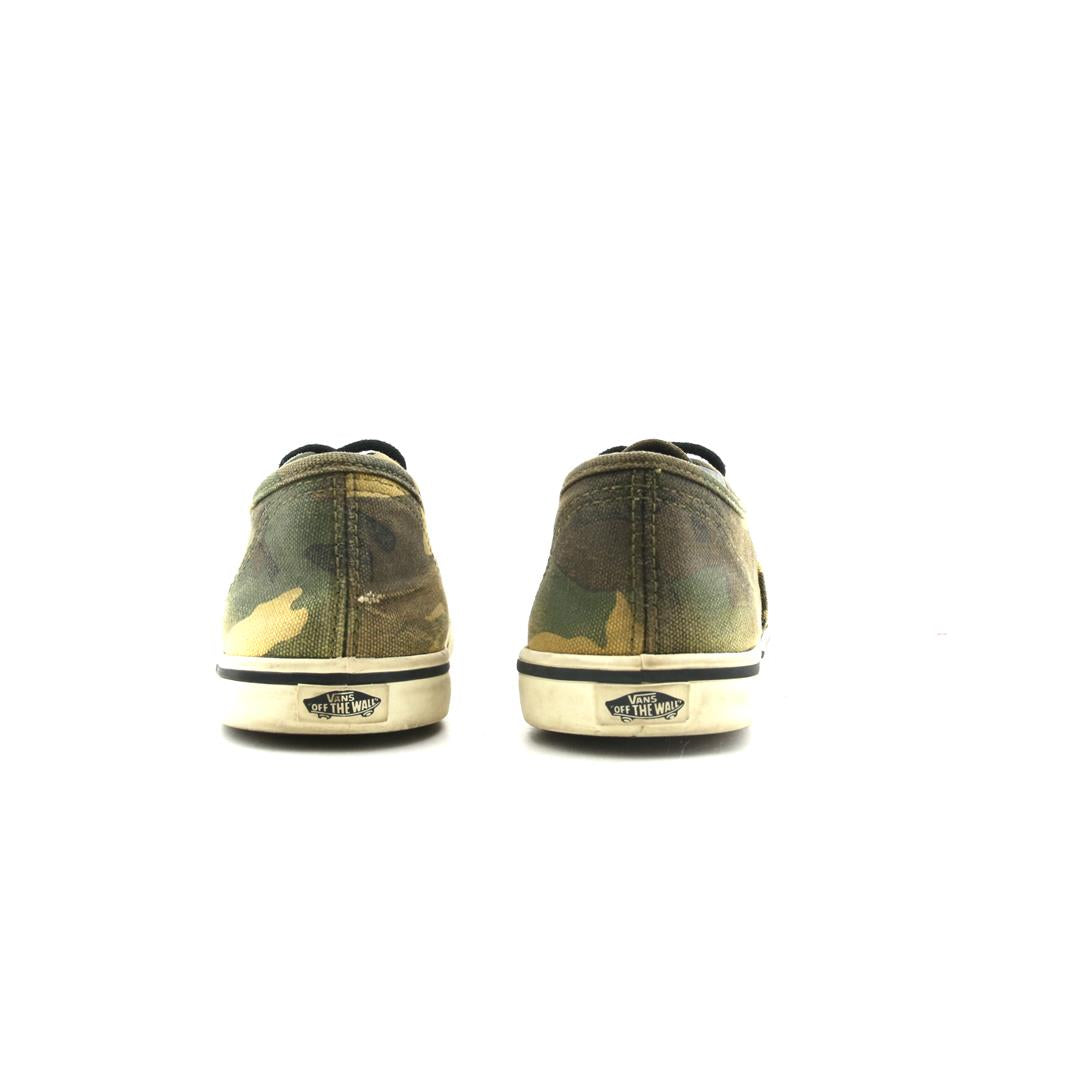 VANS AUTHENTIC