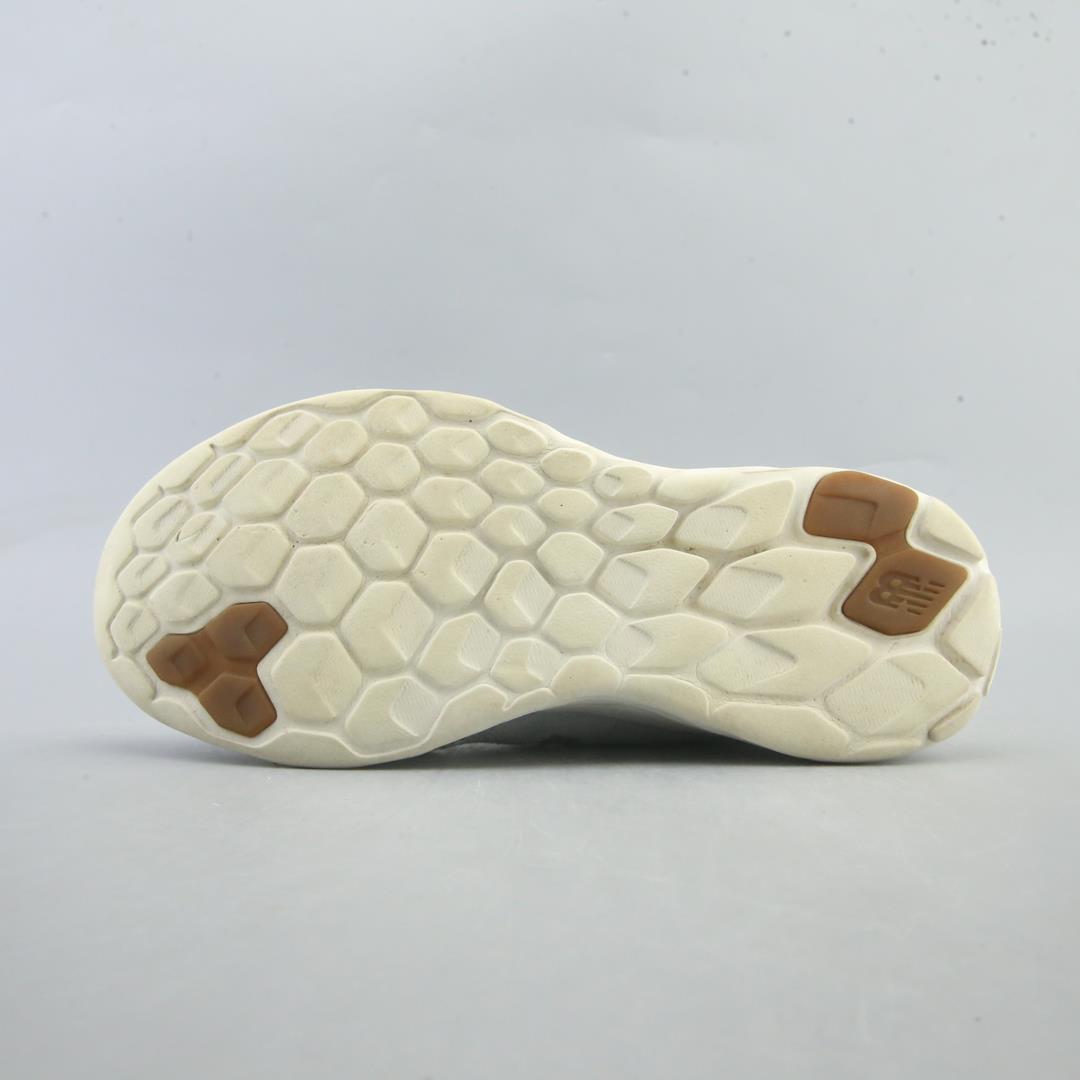 NEW BALANCE  FRESH FOAM SPORT V2