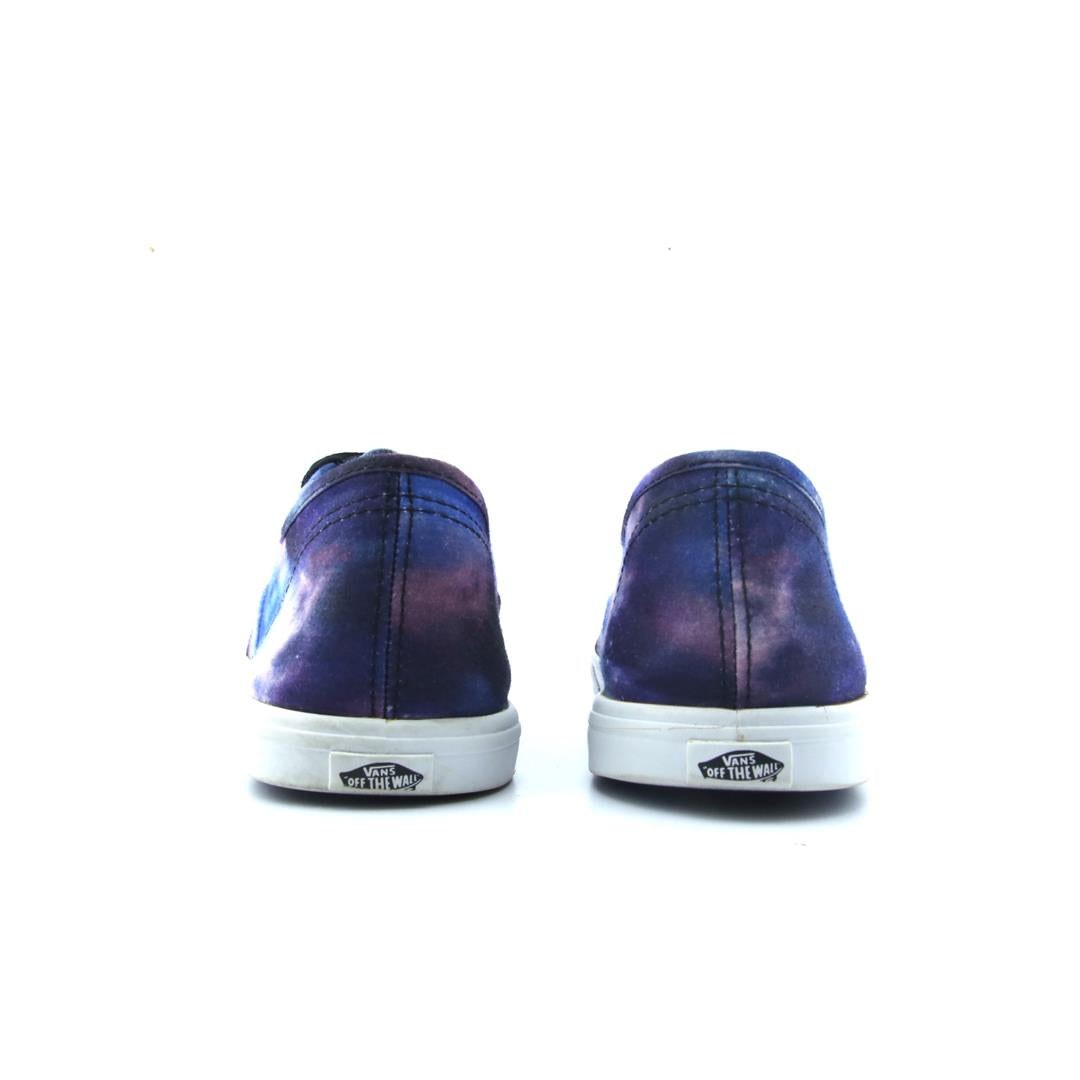 VANS AUTHENTIC