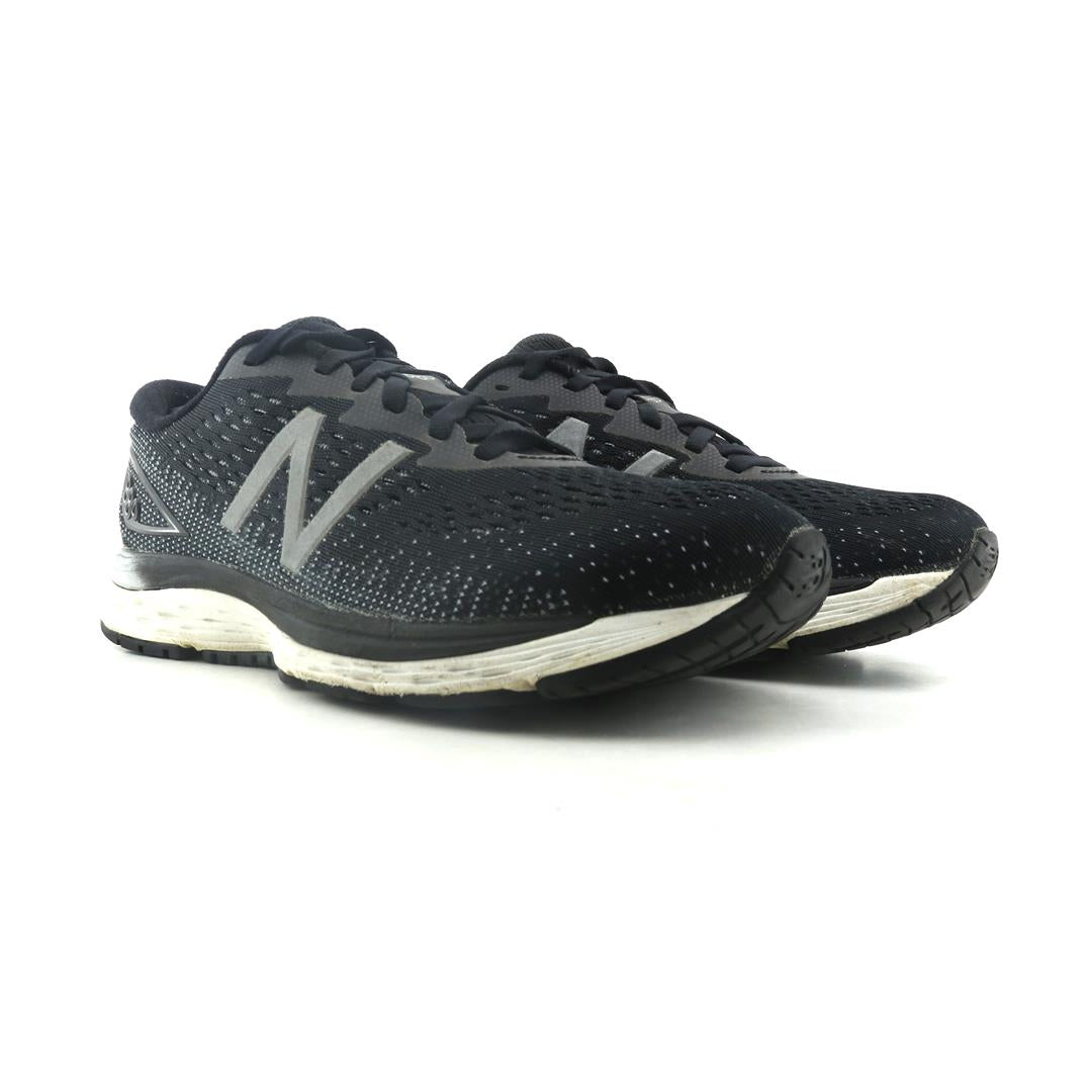 NEW BALANCE 880 V9