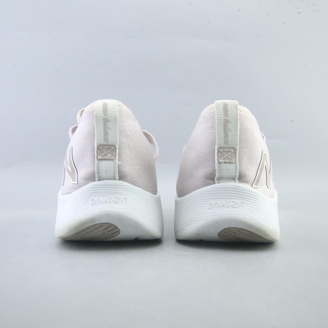 NEW BALANCE DYNASOFT BEAYA