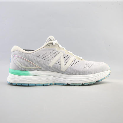 NEW BALANCE 880 V9