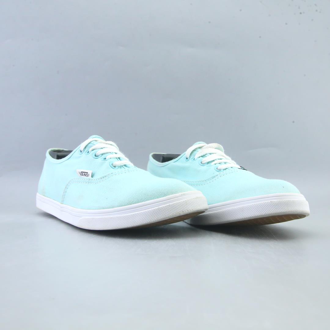 VANS AUTHENTIC