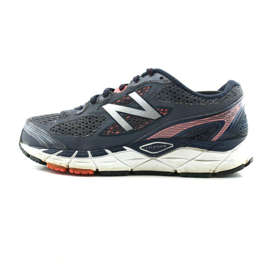 NEW BALANCE 840 V3