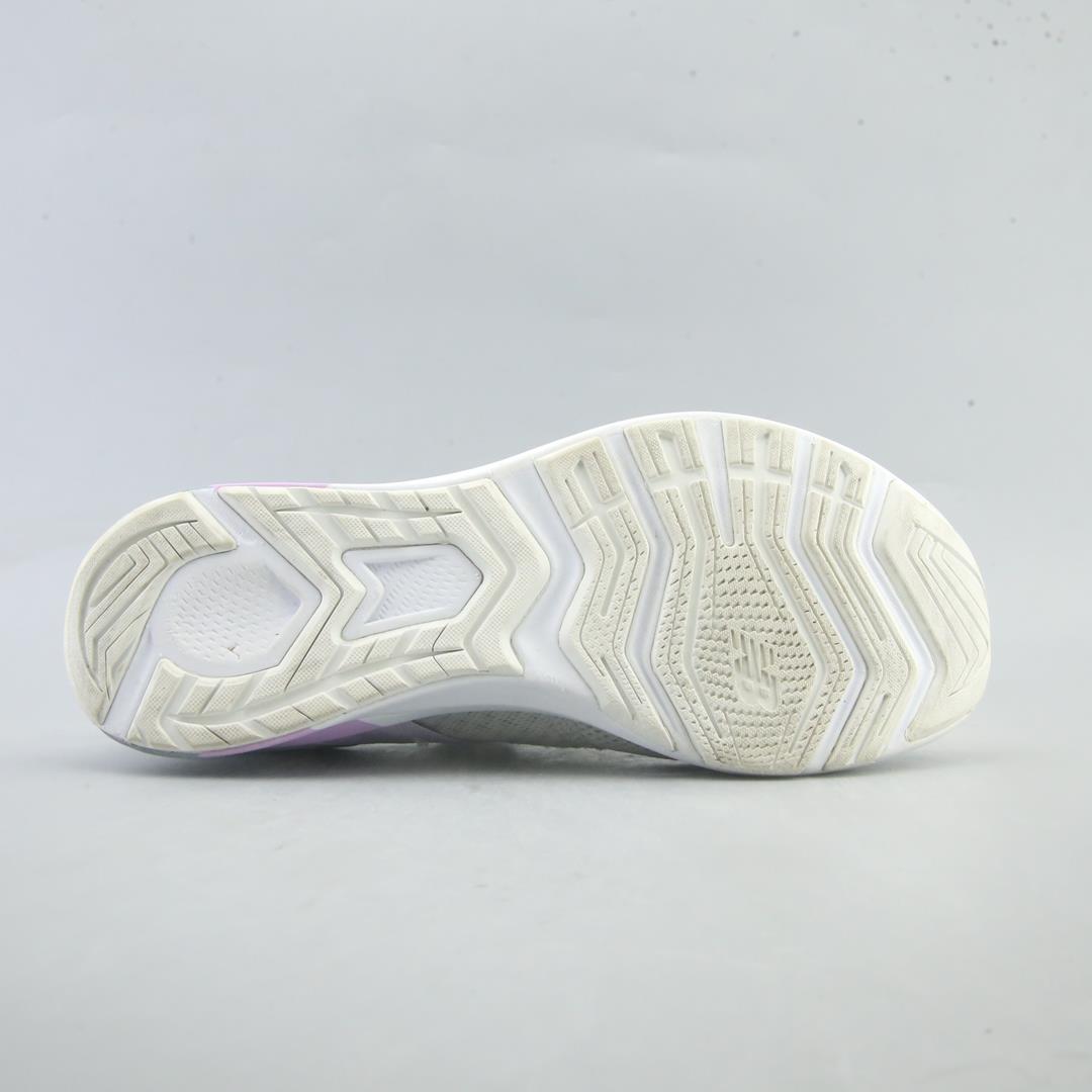 NEW BALANCE NERGIZE