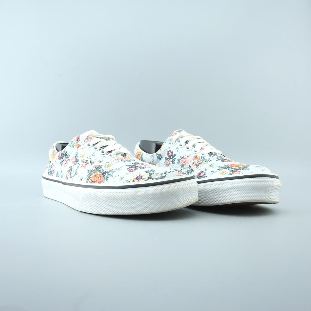 VANS AUTHENTIC