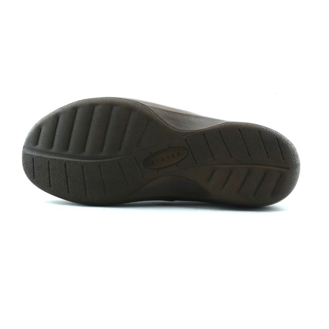 NEW BALANCE ARAVON