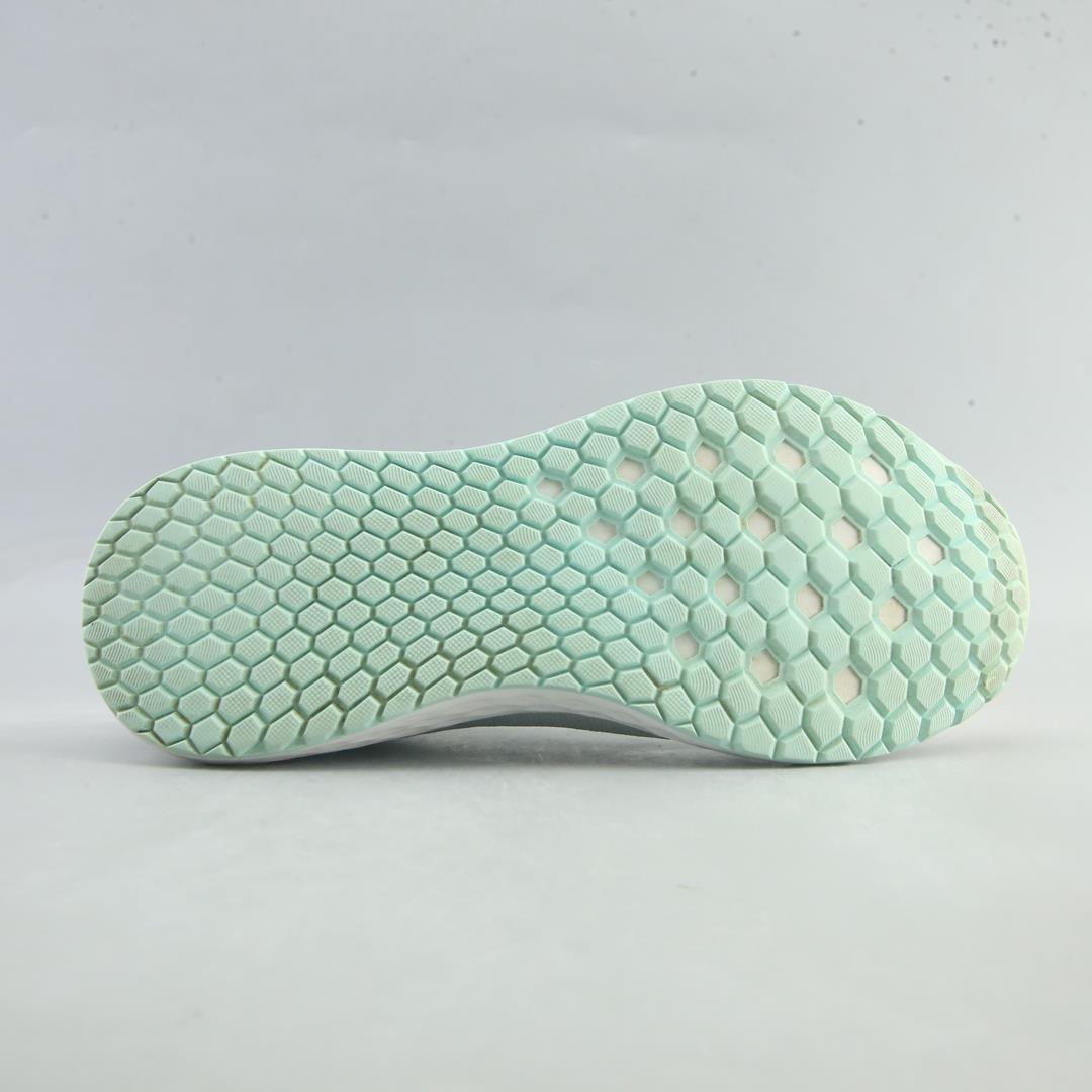 NEW BALANCE  FRESH FOAM ARISHI V3