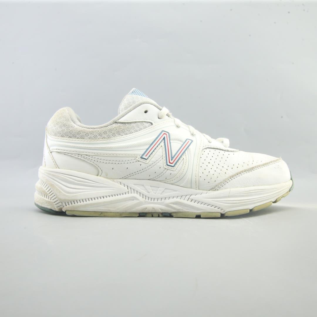 NEW BALANCE 840