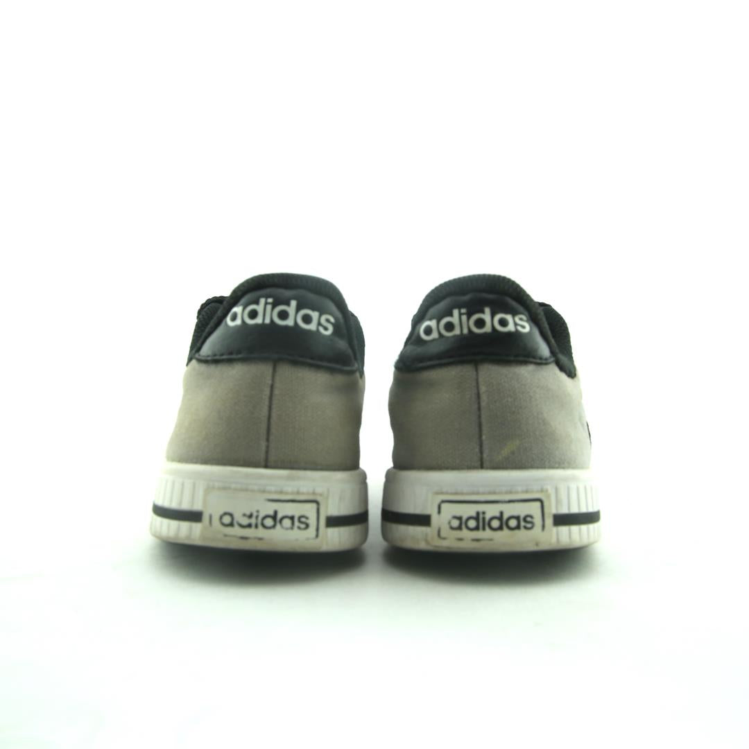 ADIDAS DAILY 3.0