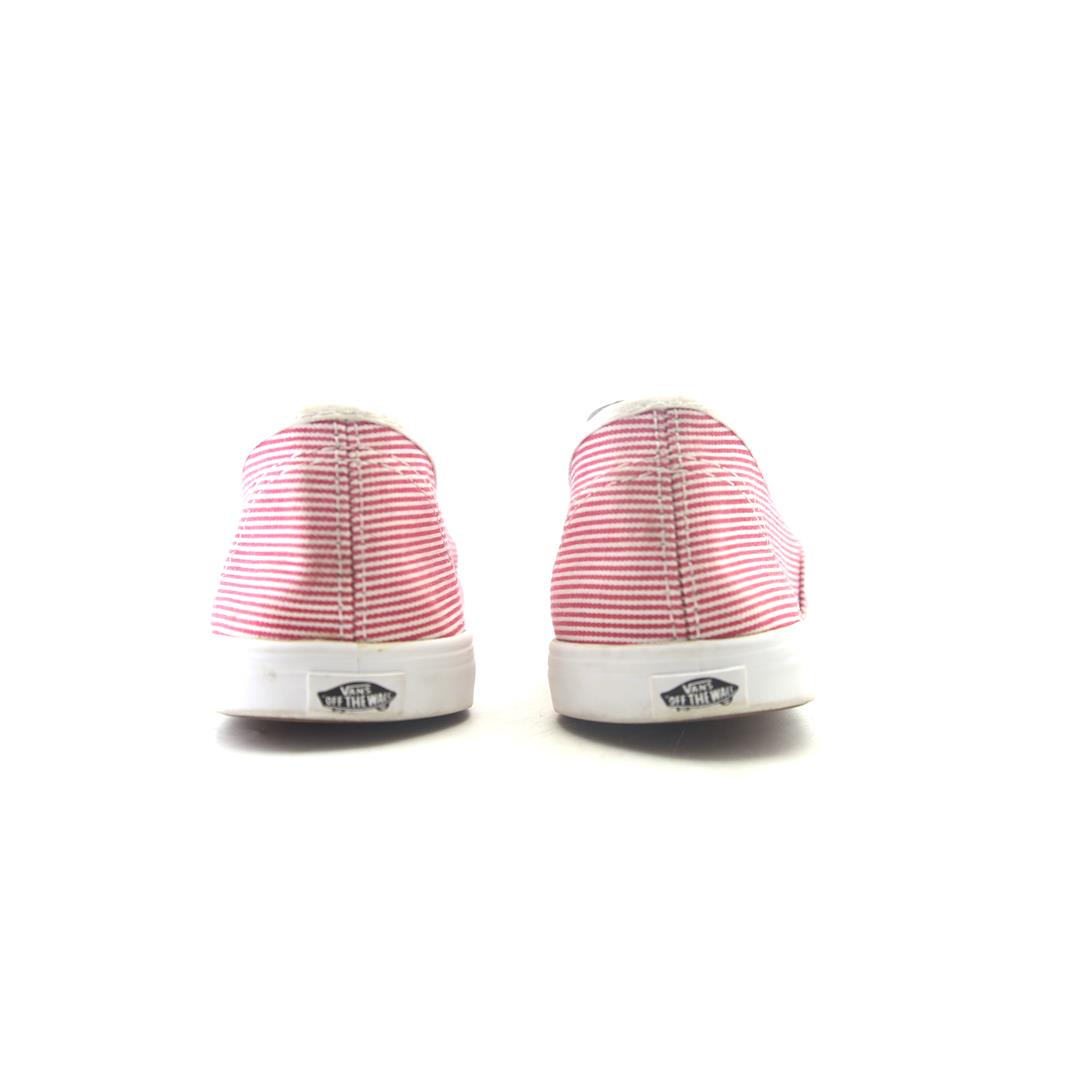 VANS AUTHENTIC