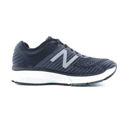 NEW BALANCE 860 V10