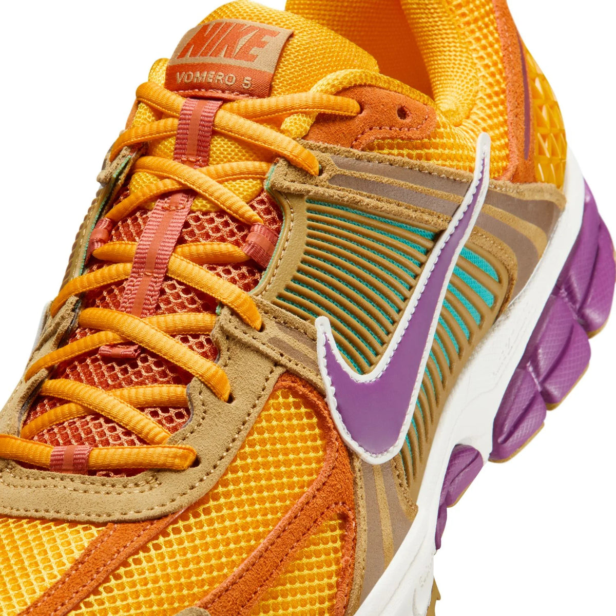 Nike Zoom Vomero 5 University Gold Viotech