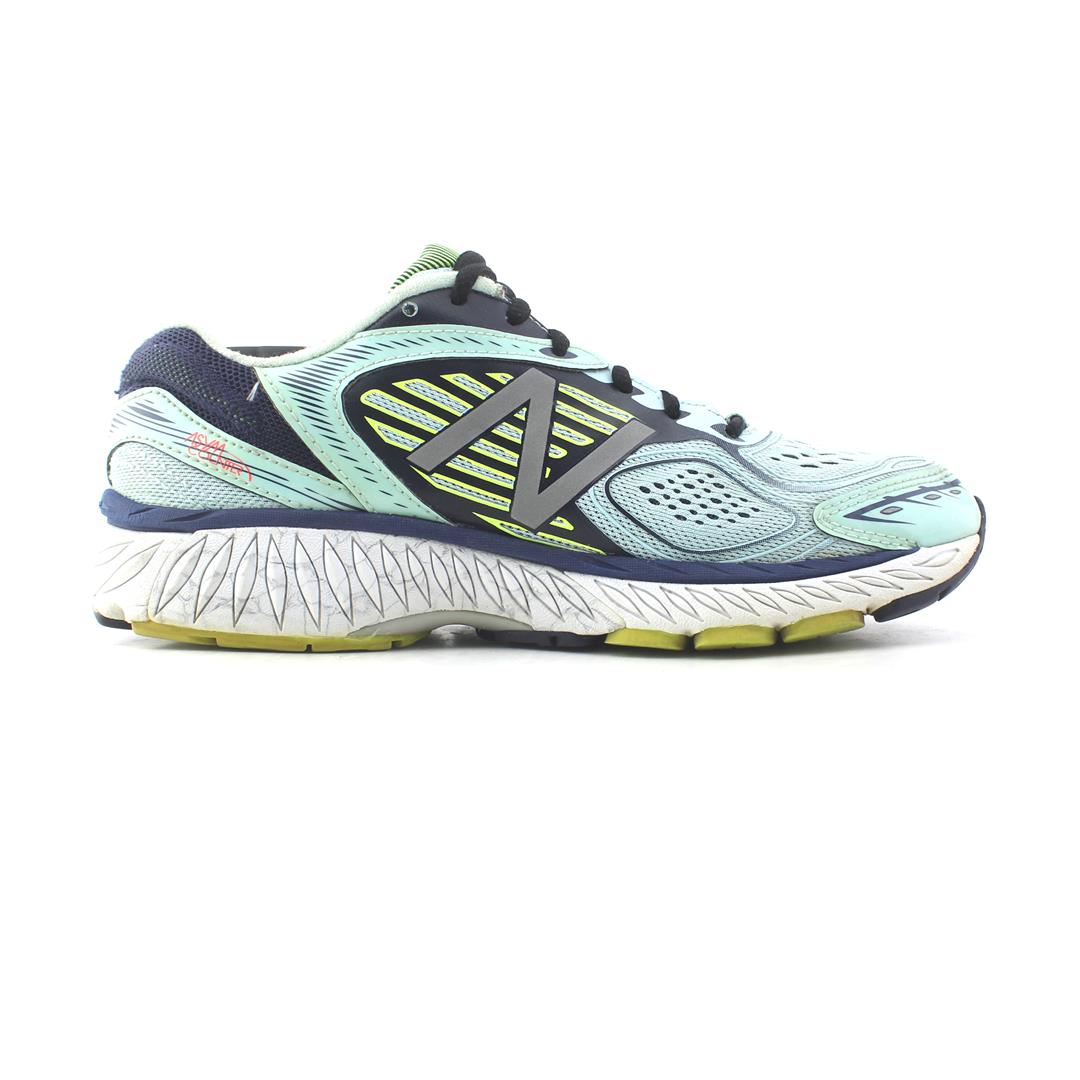 NEW BALANCE 860 V7
