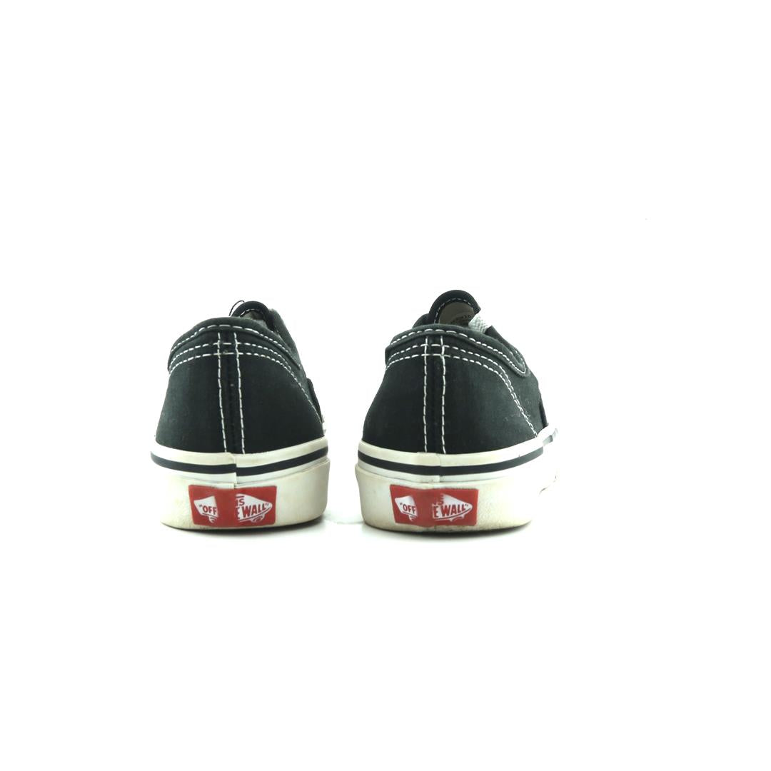 VANS AUTHENTIC