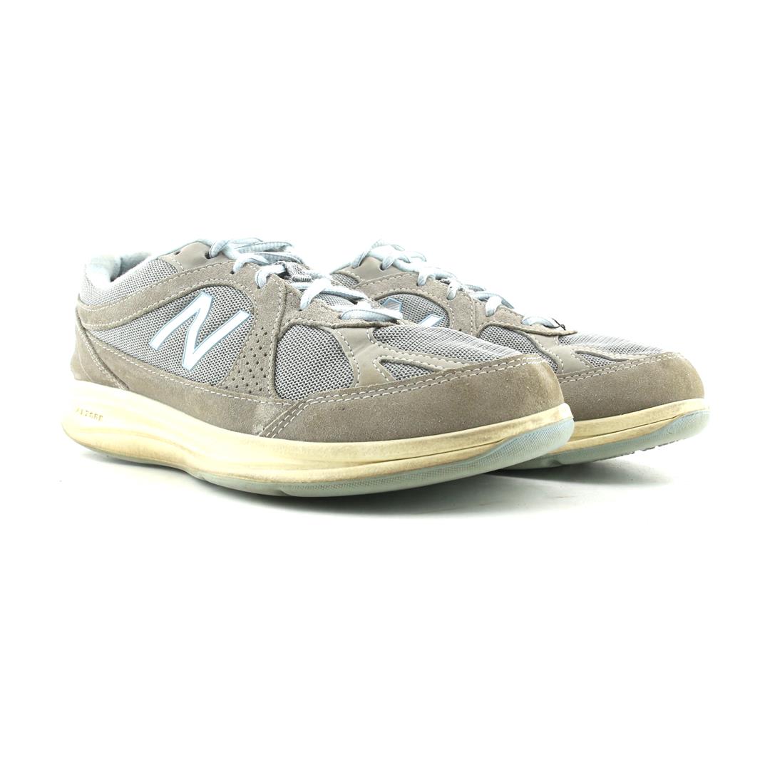 NEW BALANCE 877