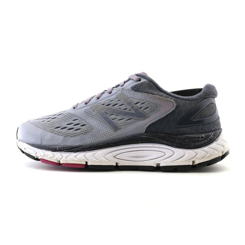 NEW BALANCE 840V4