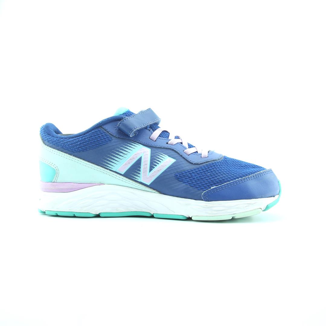 NEW BALANCE 680V6