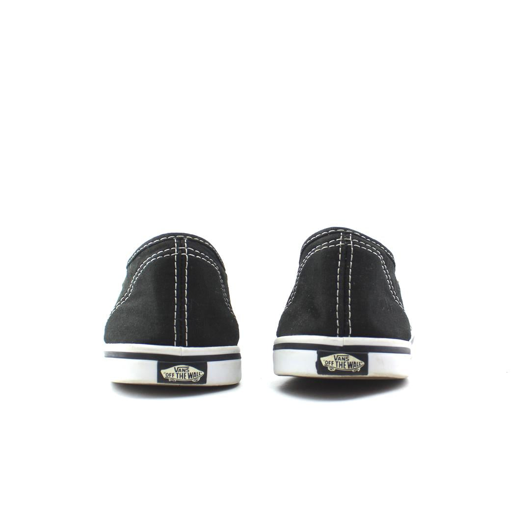 VANS AUTHENTIC