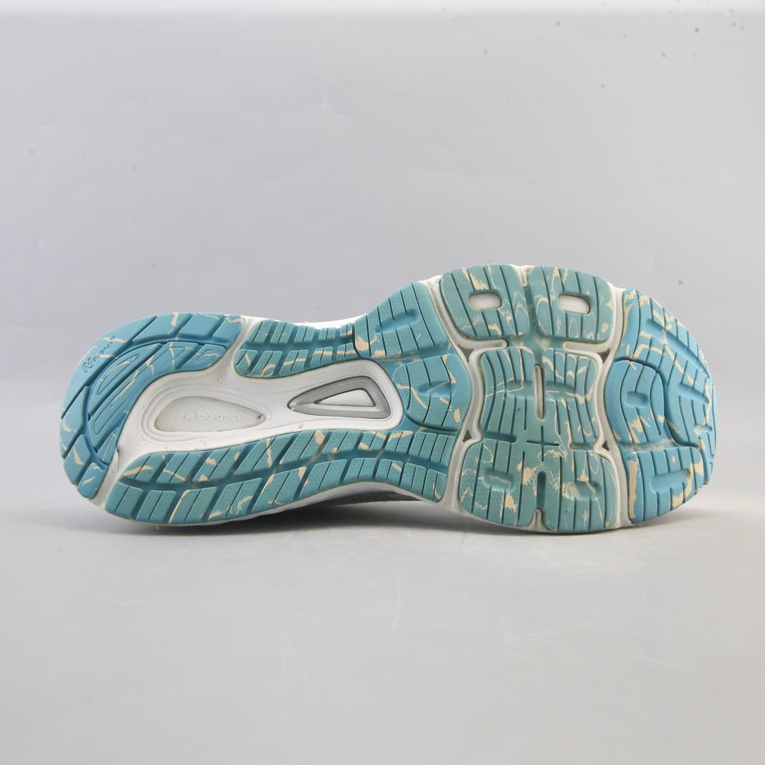 NEW BALANCE 880 V9