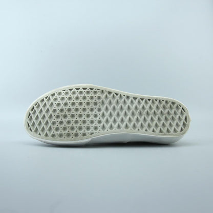 VANS AUTHENTIC