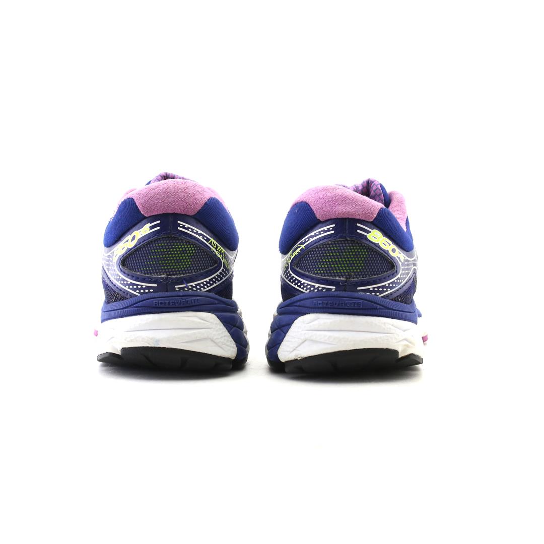 NEW BALANCE 860V6