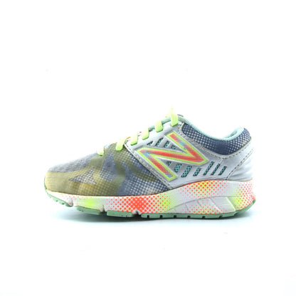 NEW BALANCE 200