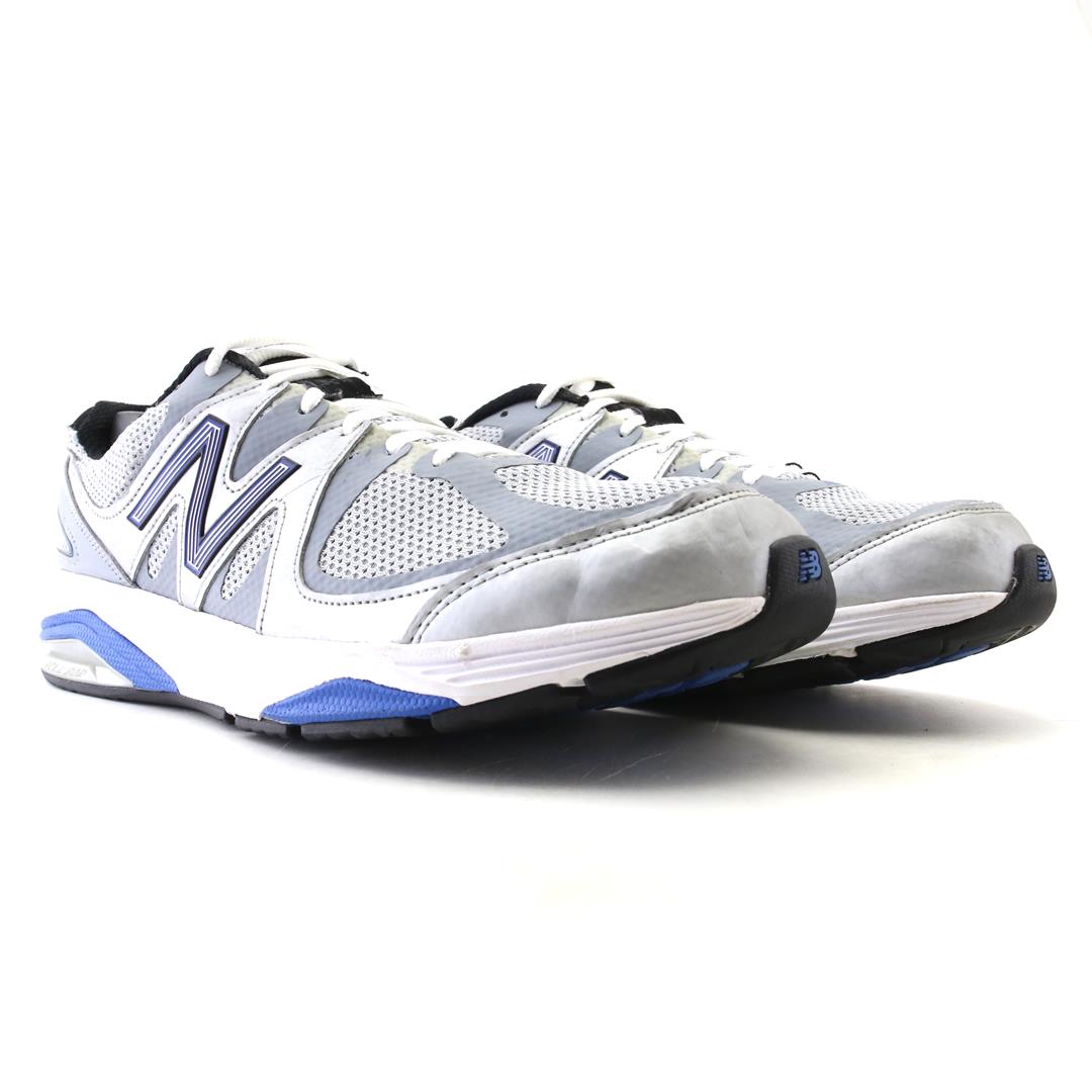 NEW BALANCE 1540 V2