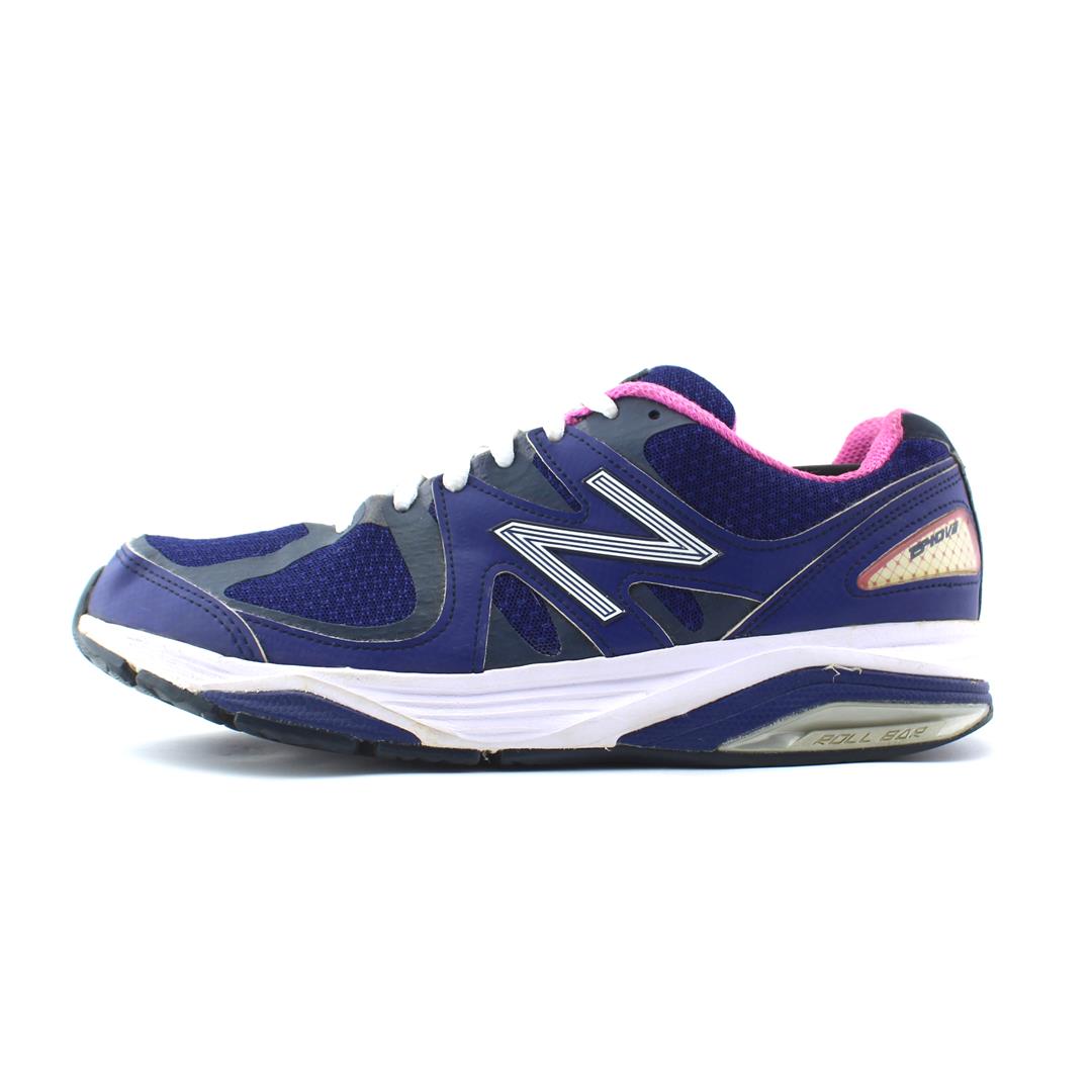 NEW BALANCE 1540 V2