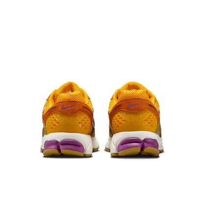 Nike Zoom Vomero 5 University Gold Viotech