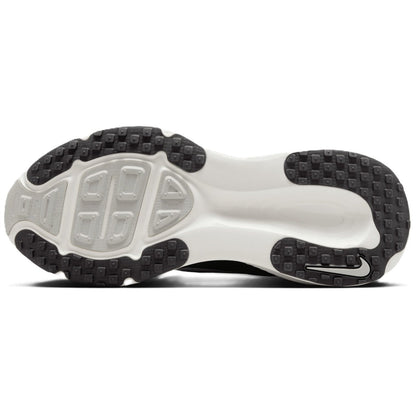 Nike Vomero 18 Black Coconut Milk Light Iron Ore Summit White
